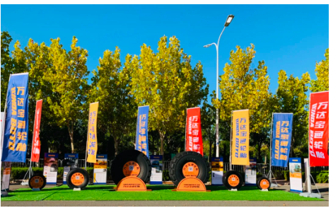 萬達寶通司研發(fā)了“鑲釘雪地胎IS67系列產(chǎn)品、“M81越野車專用輪胎”、“礦山防爆輪胎”等多款產(chǎn)品