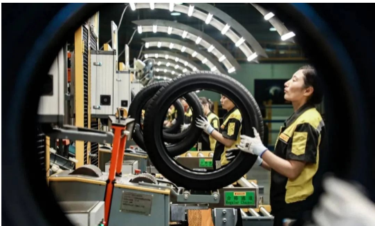 俄羅斯的兩家工廠業(yè)務(wù)約占公司總營業(yè)額的3-4%，產(chǎn)量占10%