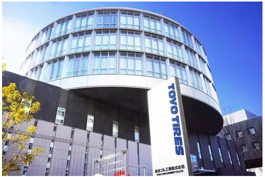 該公司全年銷售額，預(yù)計為5000億日元(約合人民幣253.2億元);營業(yè)收入為500億日元，凈利潤將增加至530億日元。