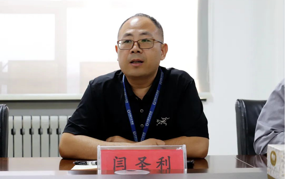 萬達集團總裁辦供應鏈管理部總監(jiān)閆圣利在講話中指出，精益化管理不僅是思維和習慣的改變，更是要實現(xiàn)體系化、制度化、規(guī)范化，并成為我們行動的準則。