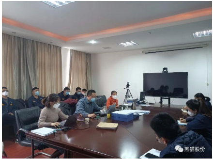 黑貓股份順利通過ISO14001環(huán)境管理、GB/T 28001-2011職業(yè)健康安全管理體系再認(rèn)證