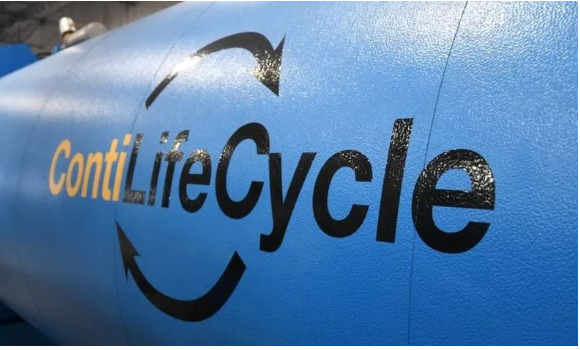 　大陸集團(tuán)于2011年在美洲推出了其Co<i></i>ntiLife Cycle翻新業(yè)務(wù)。德國(guó)大陸得到CLC許可的輪胎翻新網(wǎng)絡(luò)在美國(guó)有21家，其中6家由該公司BestDrive部門運(yùn)營(yíng)，另有18家輪胎翻新在加拿大。