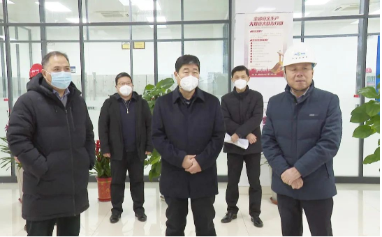 政府親臨，到廣饒多家輪胎廠開展“走基層、進企業(yè)”活動