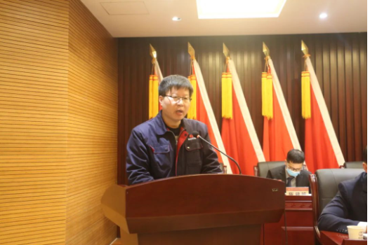 會(huì)議聽取審議了公司副總會(huì)計(jì)師王西川作的2022年度財(cái)務(wù)決算和2023年度財(cái)務(wù)預(yù)算報(bào)告。