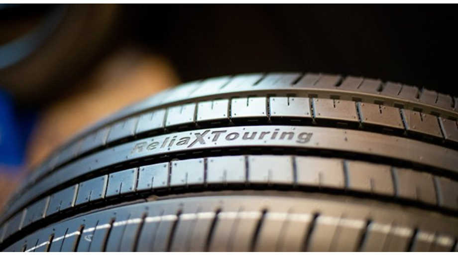 ReliaX Touring TE307更注重輪胎耐用性和行駛里程，同時它還提供出色的燃油經濟性，安全性及更好的舒適性。該系列輪胎產品較前一代產品濕地制動性能提高了23%，濕地操控性能提高了9%;輪胎噪音更低，在干濕路面上抓地力和操控性更好，尺寸從14英寸到17英寸。