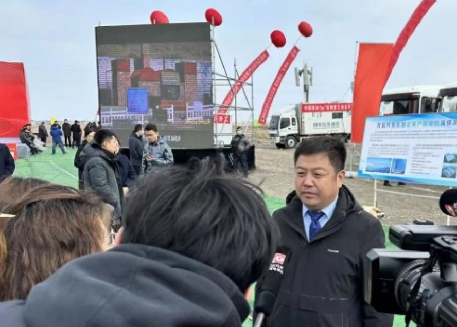 開(kāi)工儀式上，中共中央政治局委員、新疆維吾爾自治區(qū)黨委書記馬興瑞視頻連線觀看并宣布了開(kāi)工。公司負(fù)責(zé)人表示，該項(xiàng)目建成投產(chǎn)后，預(yù)計(jì)年銷售收入可達(dá)25億元，其中出口6.21億元，可創(chuàng)造稅收2億元，帶動(dòng)就業(yè)900余人。此外，該項(xiàng)目產(chǎn)品在滿足西北市場(chǎng)需要的基礎(chǔ)上，還將出口中亞5個(gè)國(guó)家。