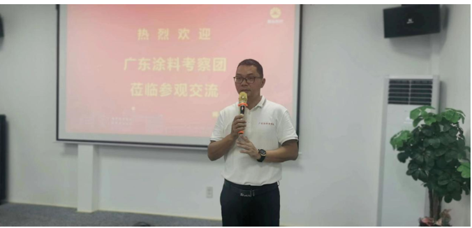 這次考察使廣東涂料企業(yè)對越南市場有了更深入的了解，也為雙方的貿(mào)易合作和投資提供了更多機(jī)會。隨著中越貿(mào)易雙循環(huán)的不斷推進(jìn)，廣東涂料企業(yè)將繼續(xù)走出去，拓展更廣闊的商機(jī)。