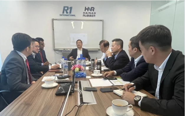 海南農(nóng)墾集團董事長包洪文調(diào)研海外橡膠企業(yè)