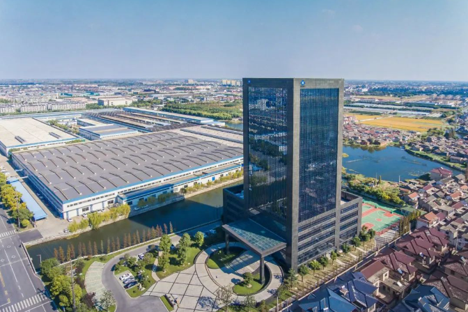 江蘇省財政廳、省科技廳聯(lián)手發(fā)布了2023年度省科技成果轉(zhuǎn)化專項資金項目的立項文件。其中，江蘇興達鋼簾線股份有限公司的“重載輪胎用高強度耐疲勞胎圈鋼絲(圈)研發(fā)及產(chǎn)業(yè)化”項目成功脫穎而出，獲得了省級資助經(jīng)費高達1000萬元。